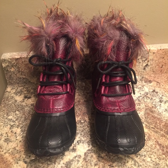 Sorel Out N About Fur Lux Boots - Picture 3 of 5